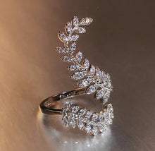 Load image into Gallery viewer, THE VINE ADJUSTABLE RING