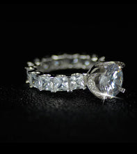 Load image into Gallery viewer, RADIANCE STERLING RING
