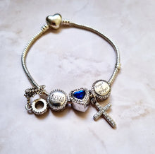 Load image into Gallery viewer, FAITH CHARM BRACELET
