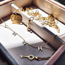 Load image into Gallery viewer, CHOSEN 1 PETER CHAIN NECKLACE
