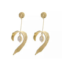 Load image into Gallery viewer, NEW LEAF STATEMENT EARRINGS
